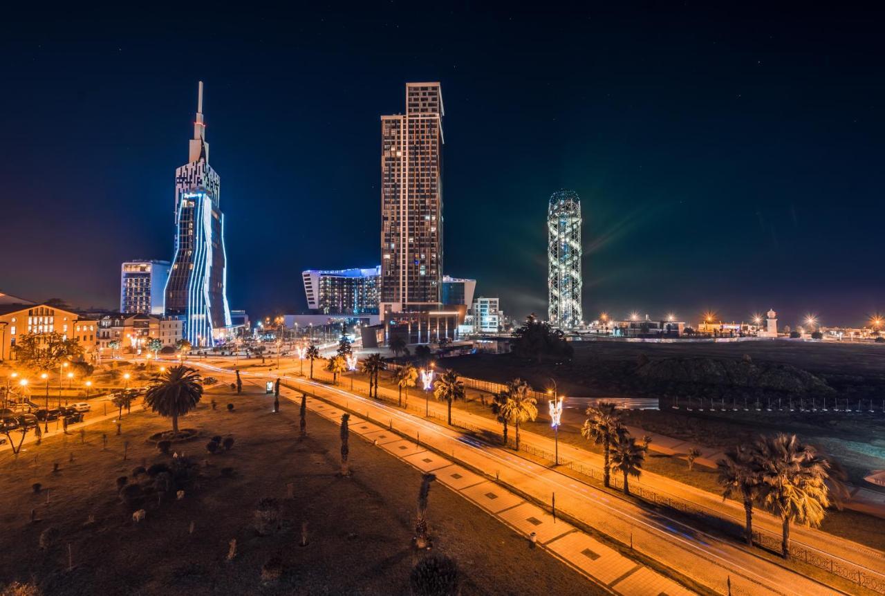 Sadafi Hotel • სასტუმრო სადაფი Batumi Esterno foto